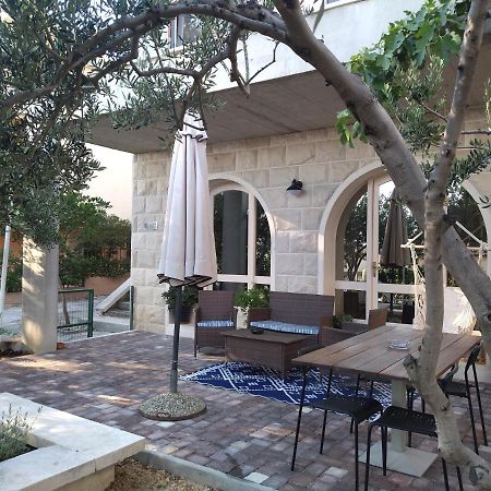 Holiday Home With Free Parking By The Beach Brela Buitenkant foto