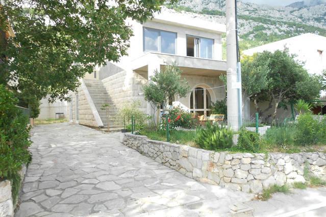 Holiday Home With Free Parking By The Beach Brela Kamer foto